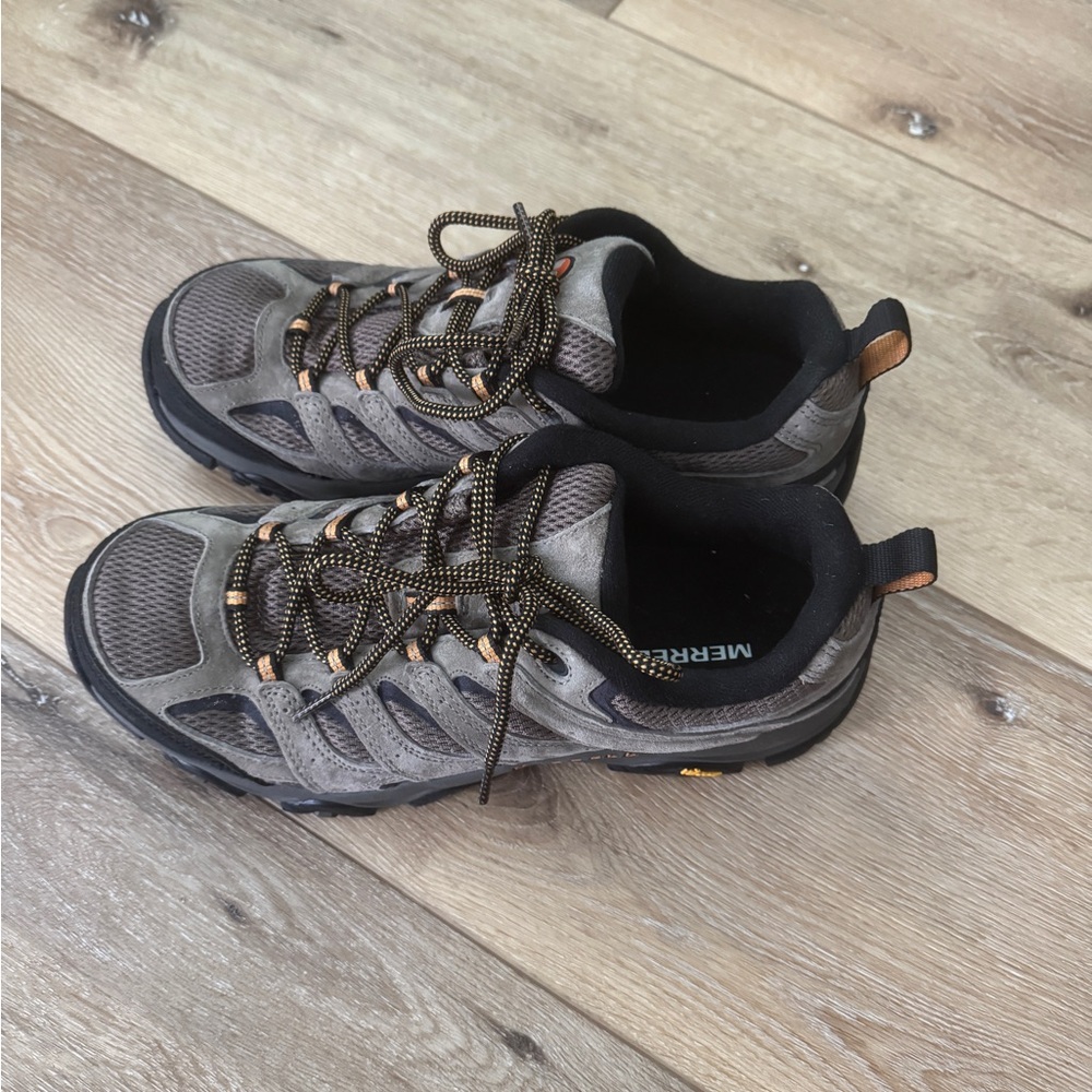 Merrell Men's Athletic Shoes - Gray and Black